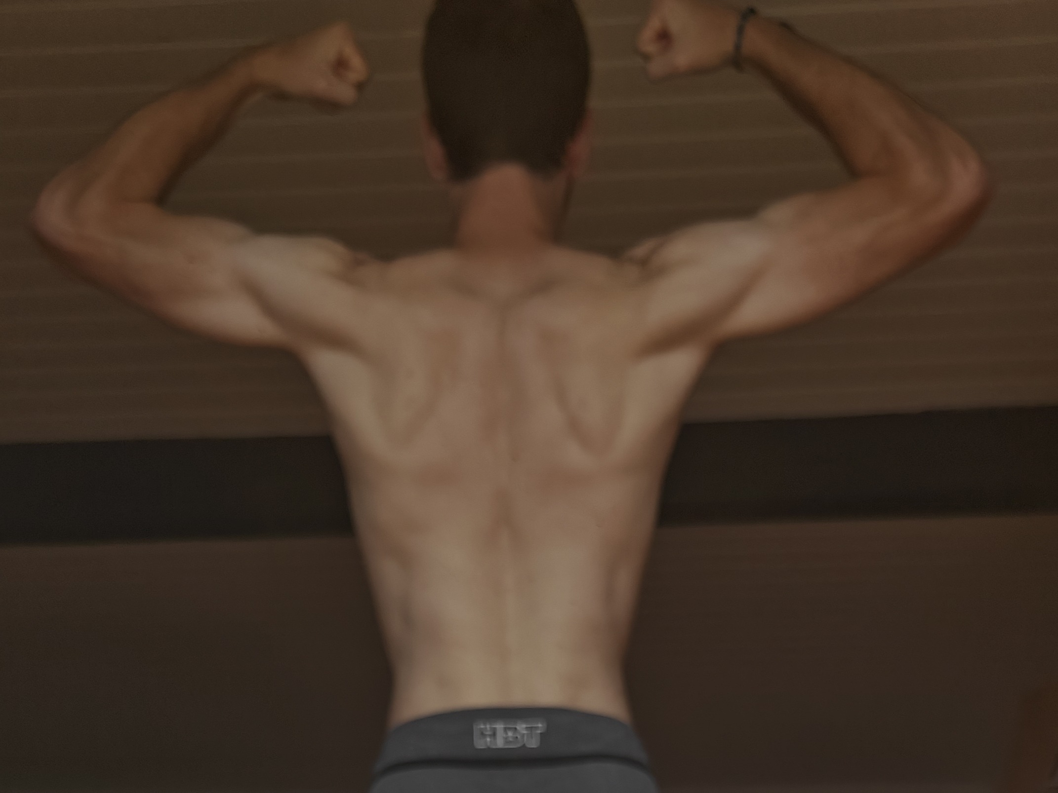 Profil de Ozay, 24 ans, Gay Suisse à Corsier GE