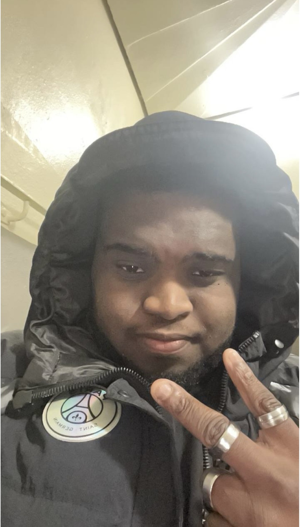 Profil de Thelor, 21 ans, Gay Suisse à Vermes