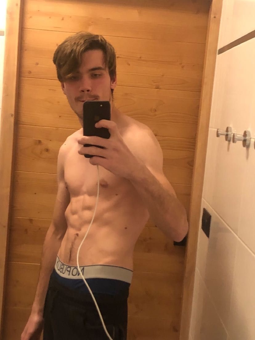 Profil de Dovan, 23 ans, Gay Suisse à Herlisberg