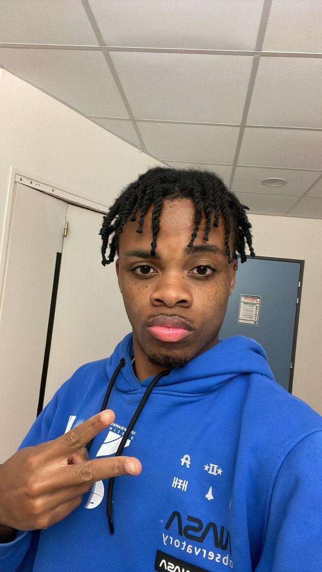 Profil de Imraan, 21 ans, Gay Suisse à Pignia