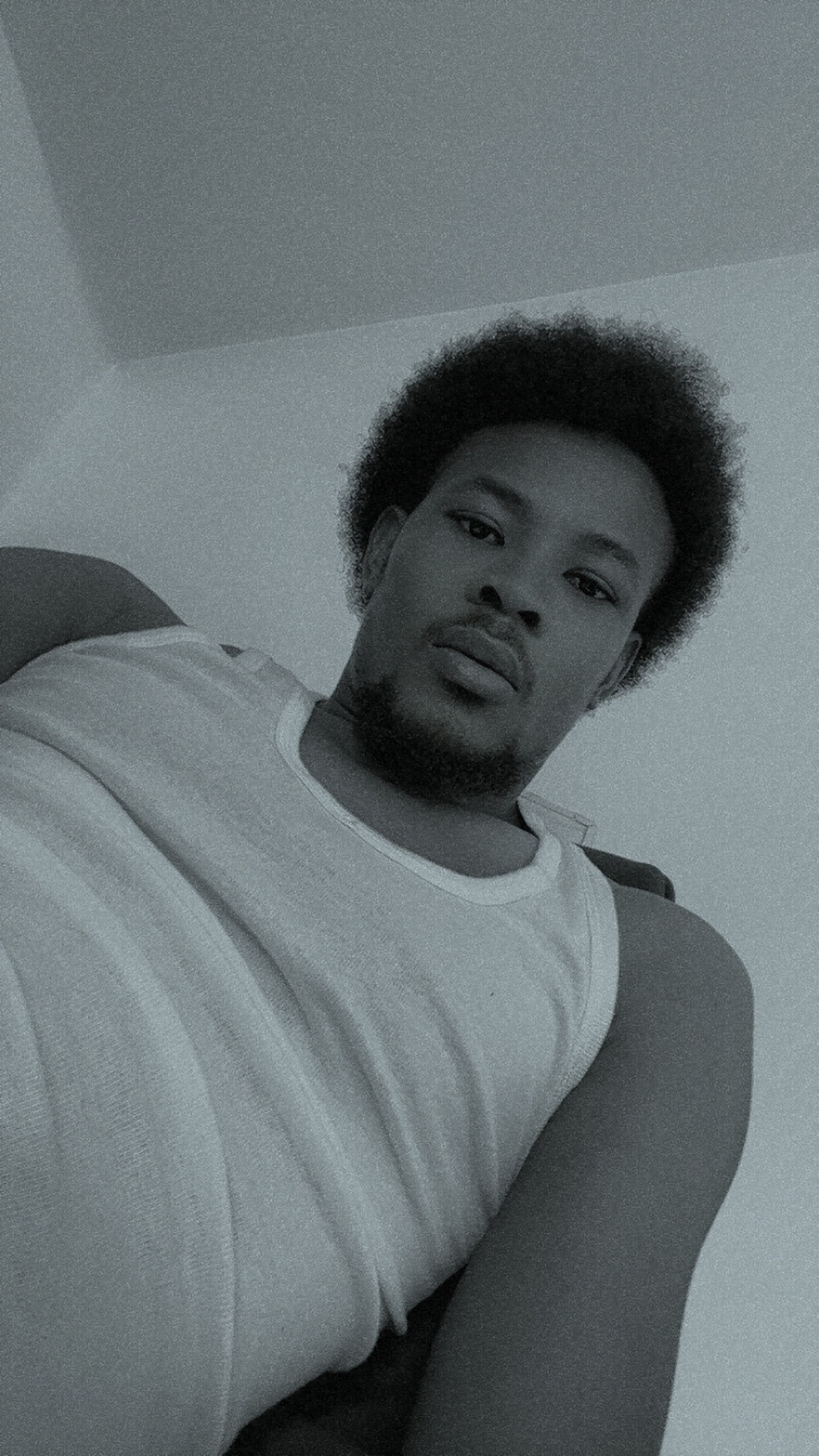 Profil de Madiane, 28 ans, Gay Suisse à Rothwald