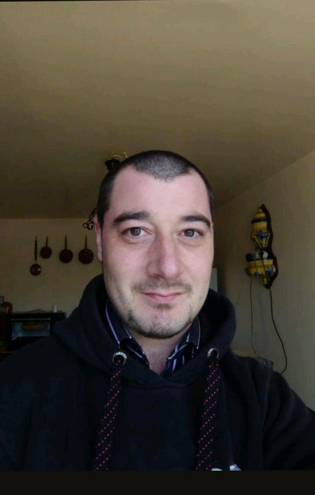 Profil de Menzo, 37 ans, Gay Suisse à Luthern