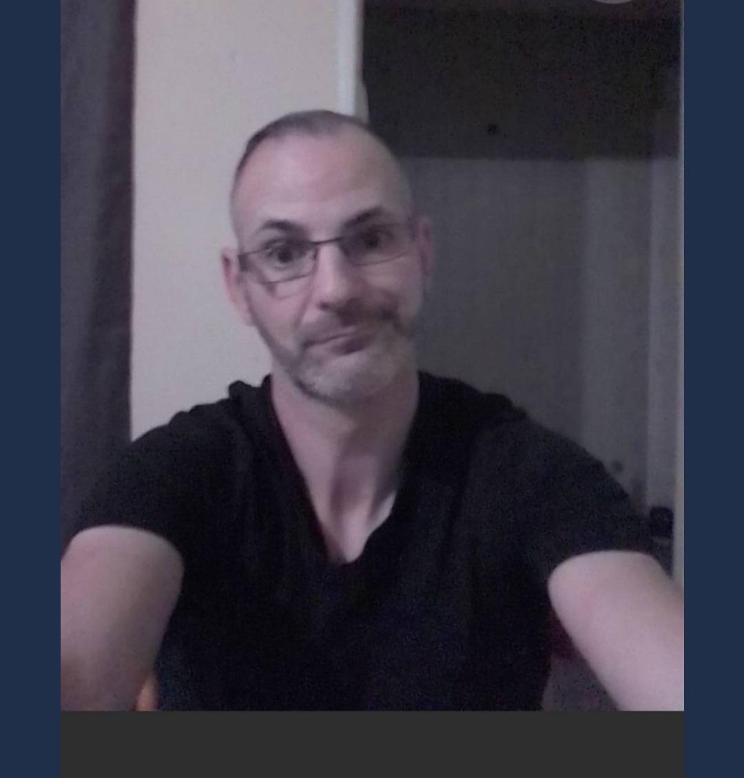 Profil de Arlo, 46 ans, Gay Suisse à Vrin
