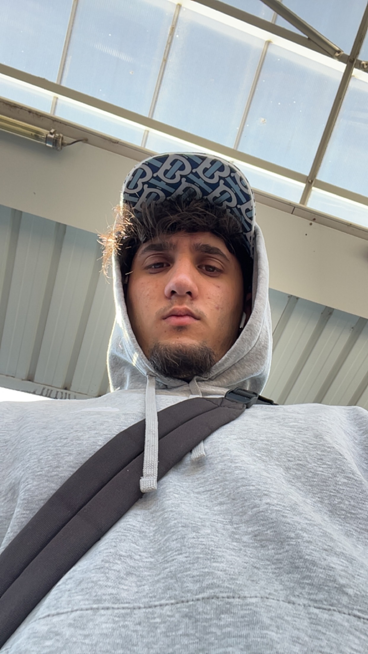 Profil de Danovan, 21 ans, Gay Suisse à Stierva