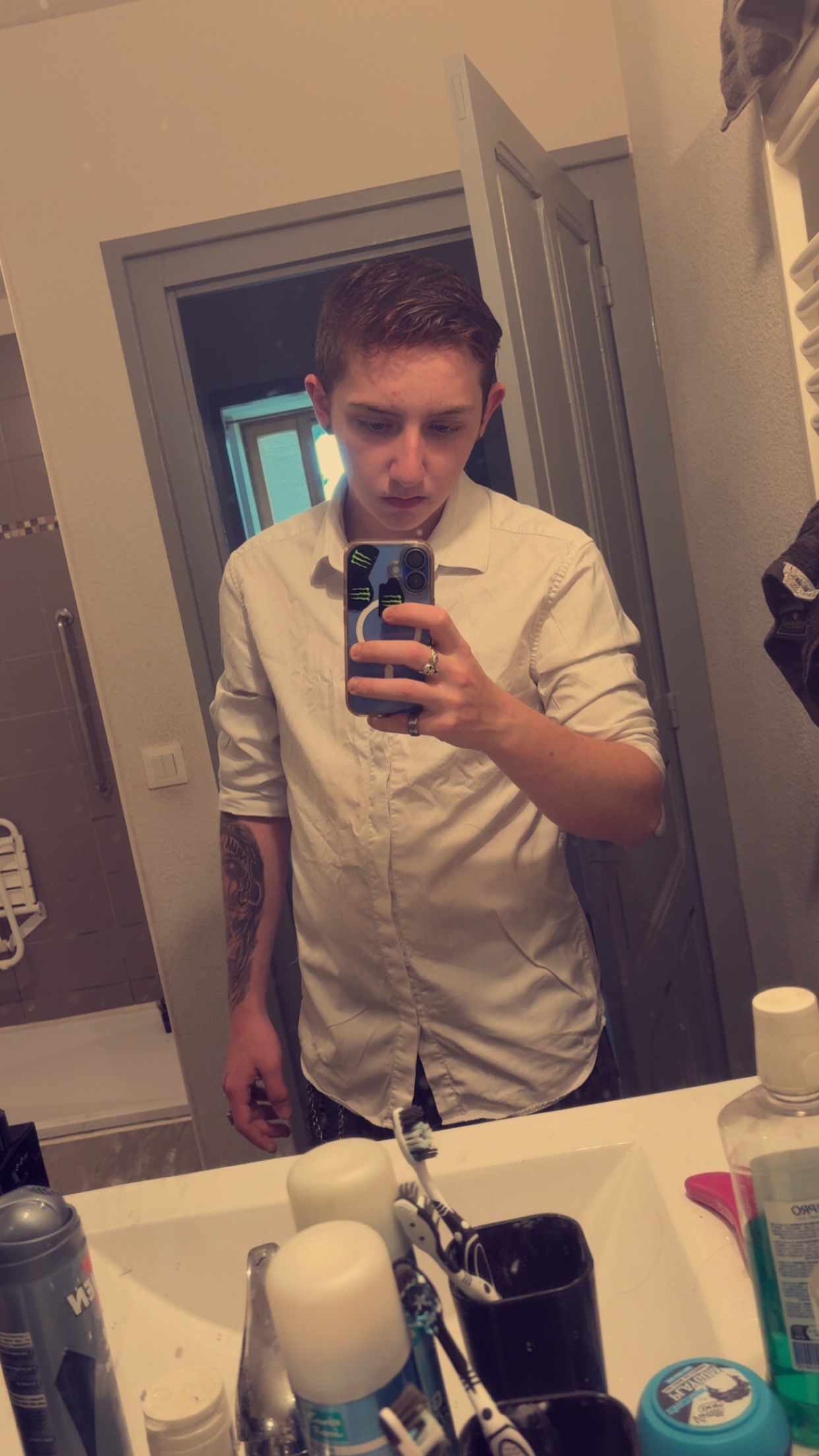 Profil de Jean-fabien, 19 ans, Gay Suisse à St-Séverin