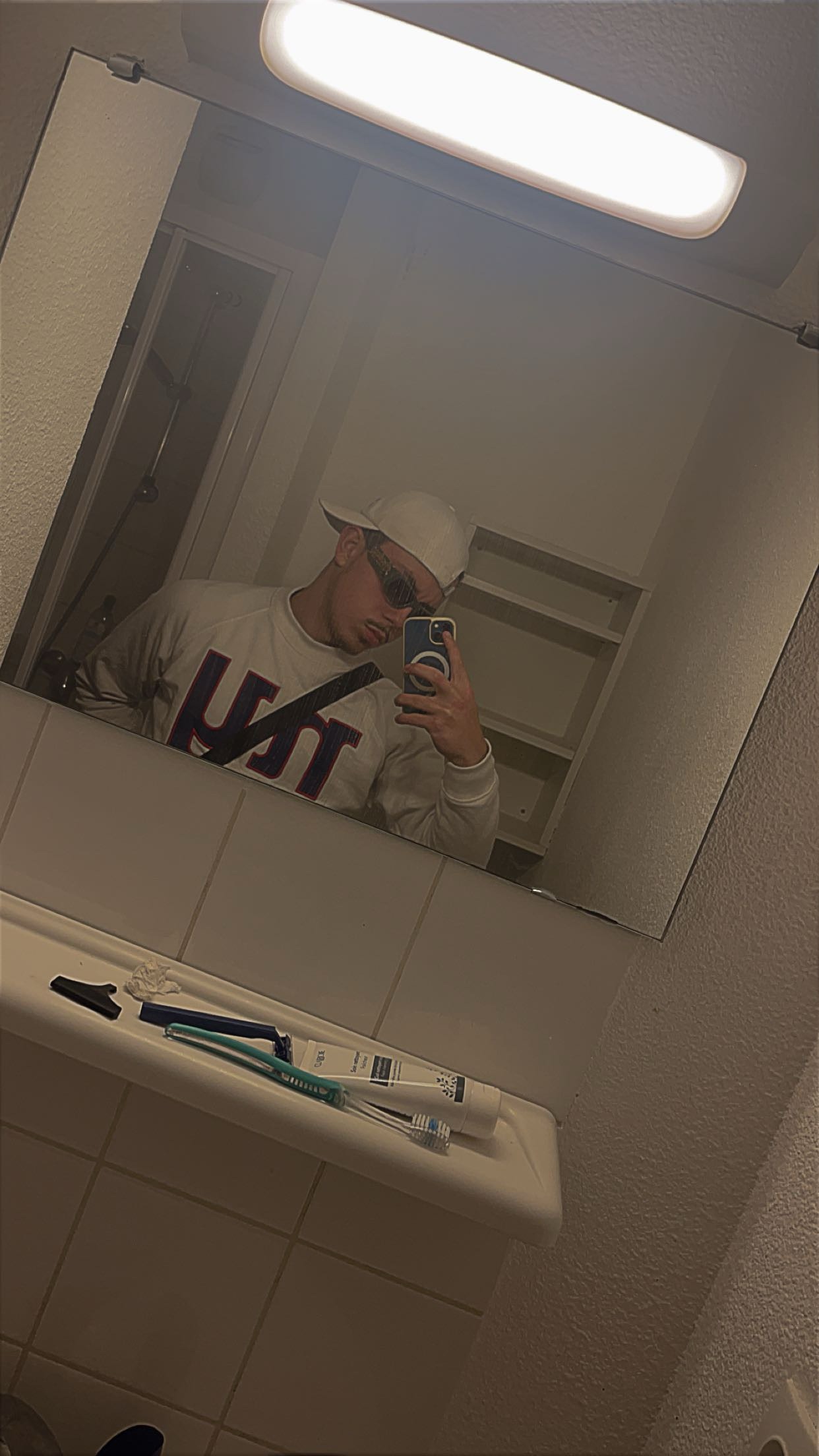 Profil de Thomy, 20 ans, Gay Suisse à Lostallo