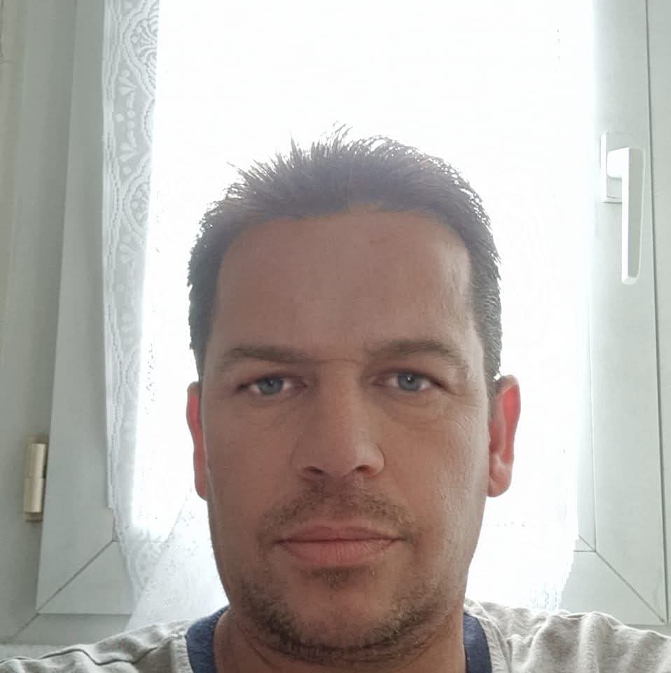 Profil de Serafim, 49 ans, Gay Suisse à Saillon