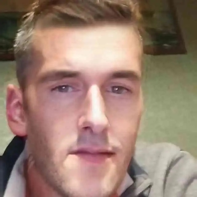 Profil de Louay, 33 ans, Gay Suisse à St-Imier