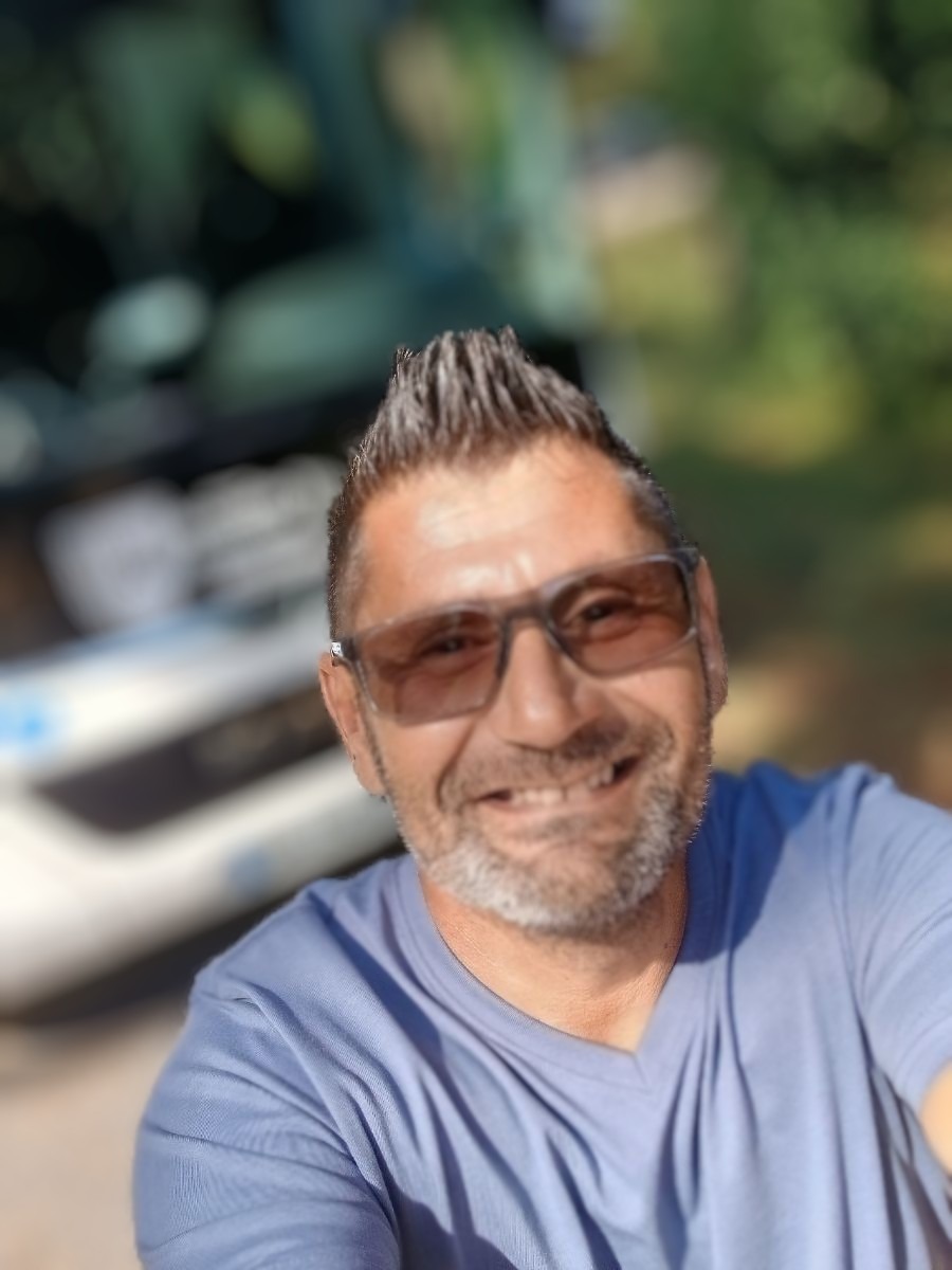 Profil de Izak, 51 ans, Gay Suisse à Aïre