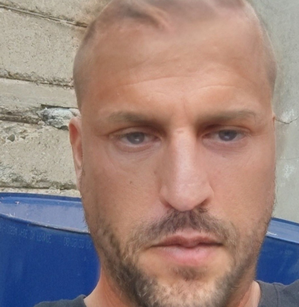 Profil de Malik, 50 ans, Gay Suisse à Ufhusen