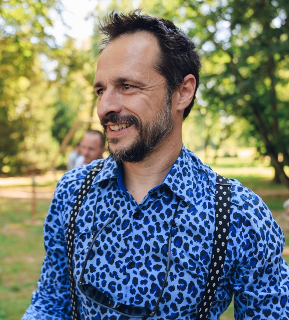 Profil de Tijani, 50 ans, Gay Suisse à Fanas