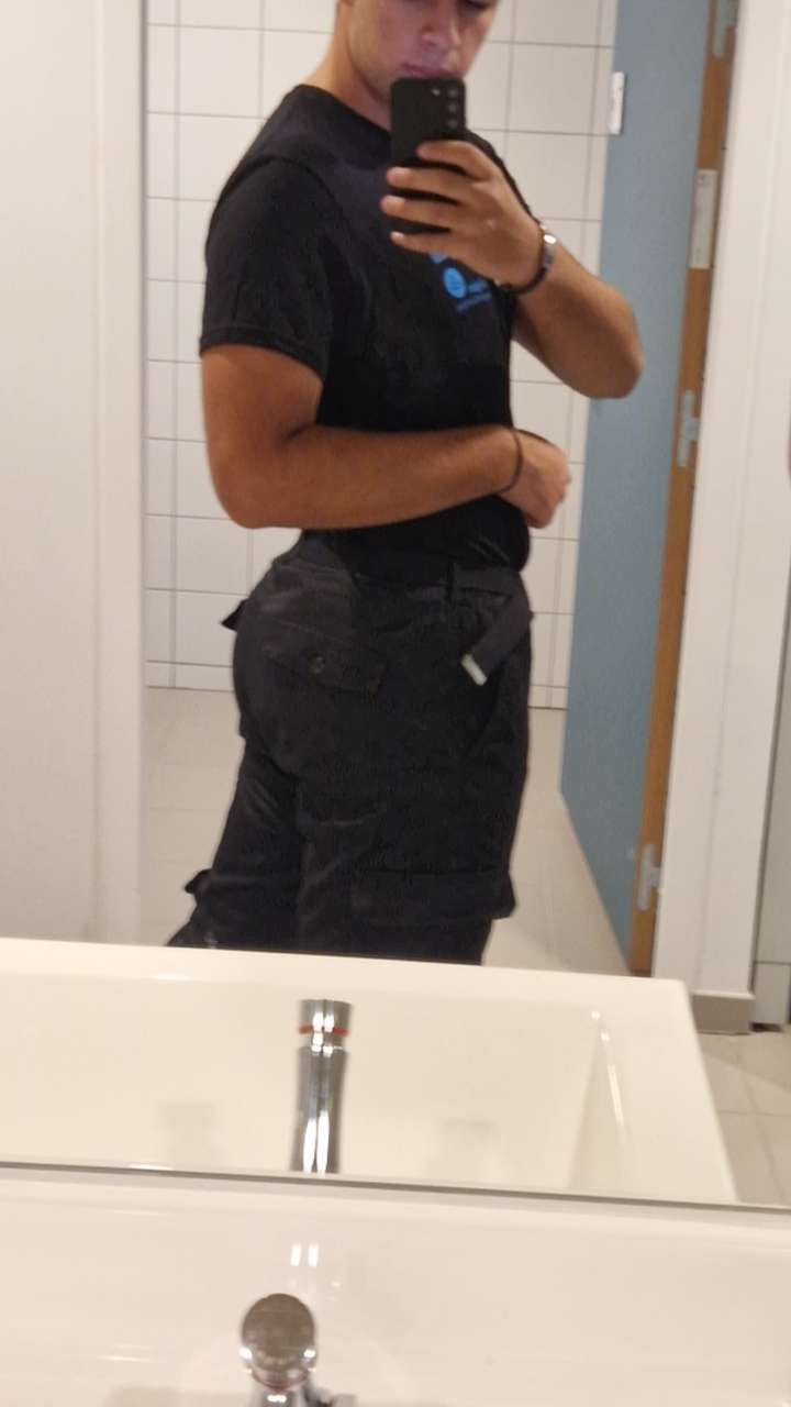 Profil de Bel, 19 ans, Gay Suisse à Corsier GE