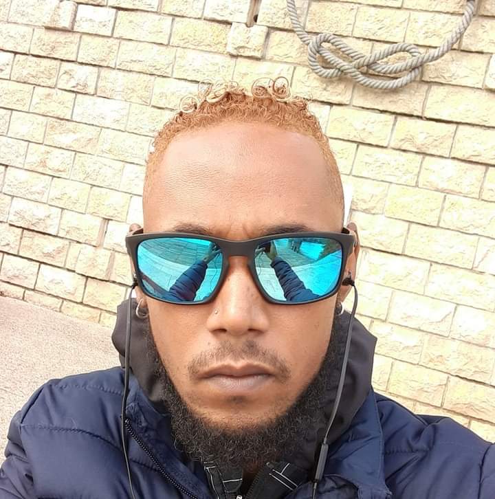 Profil de Matahi, 32 ans, Gay Suisse à Rona