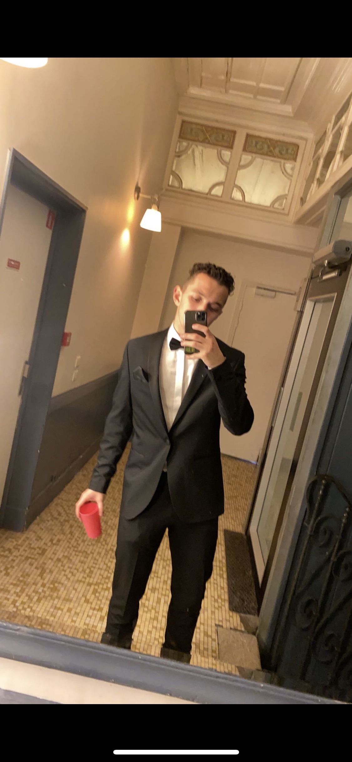 Profil de Naik, 22 ans, Gay Suisse à Lens