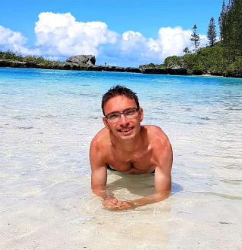 Profil de Volcy, 34 ans, Gay Suisse à Burtigny