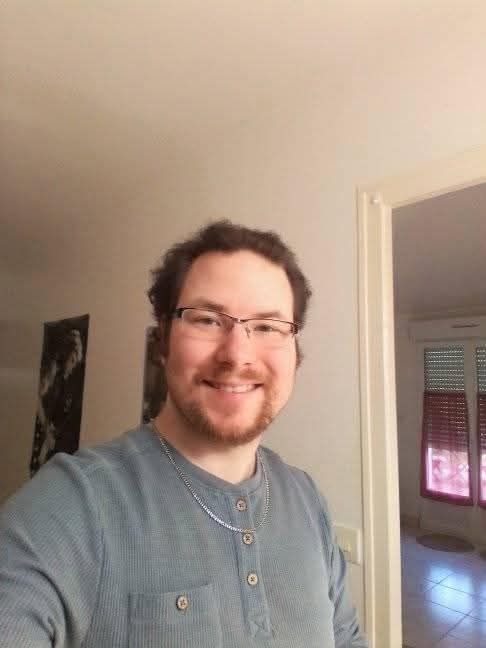 Profil de Roald, 32 ans, Gay Suisse à Glion