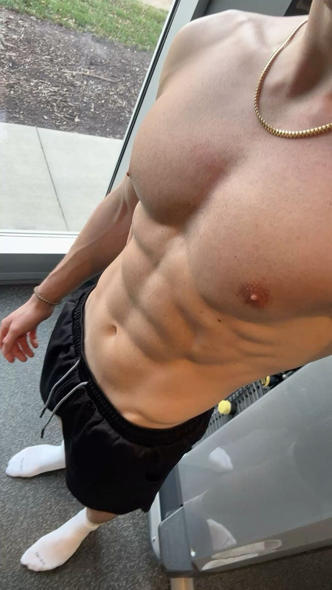 Profil de Nazar, 25 ans, Gay Suisse à Fischingen