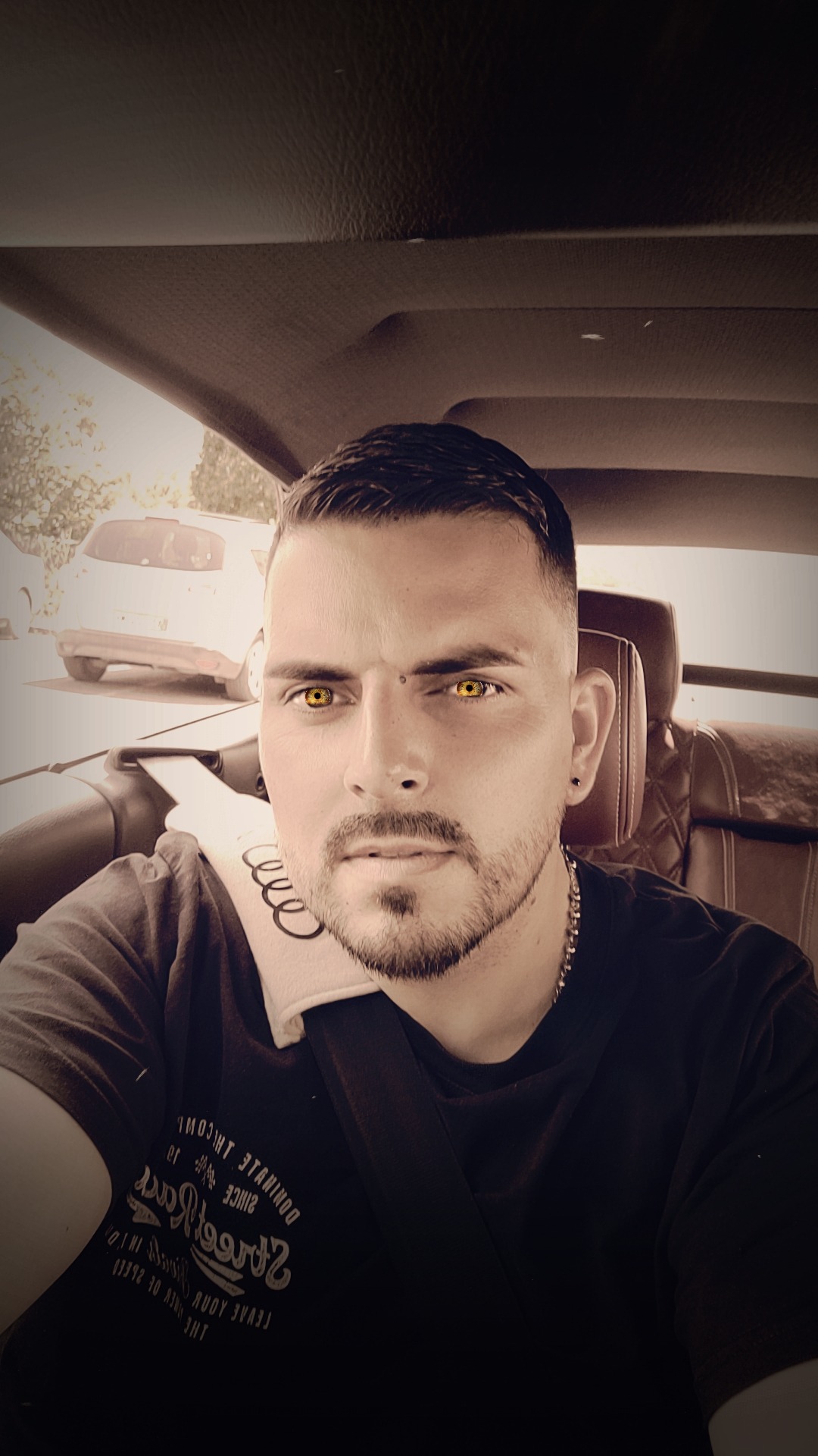 Profil de Elliott, 39 ans, Gay Suisse à Orges