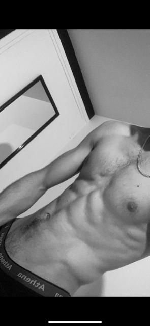 Profil de Ismahil, 23 ans, Gay Suisse à Niederried b. Kallnach