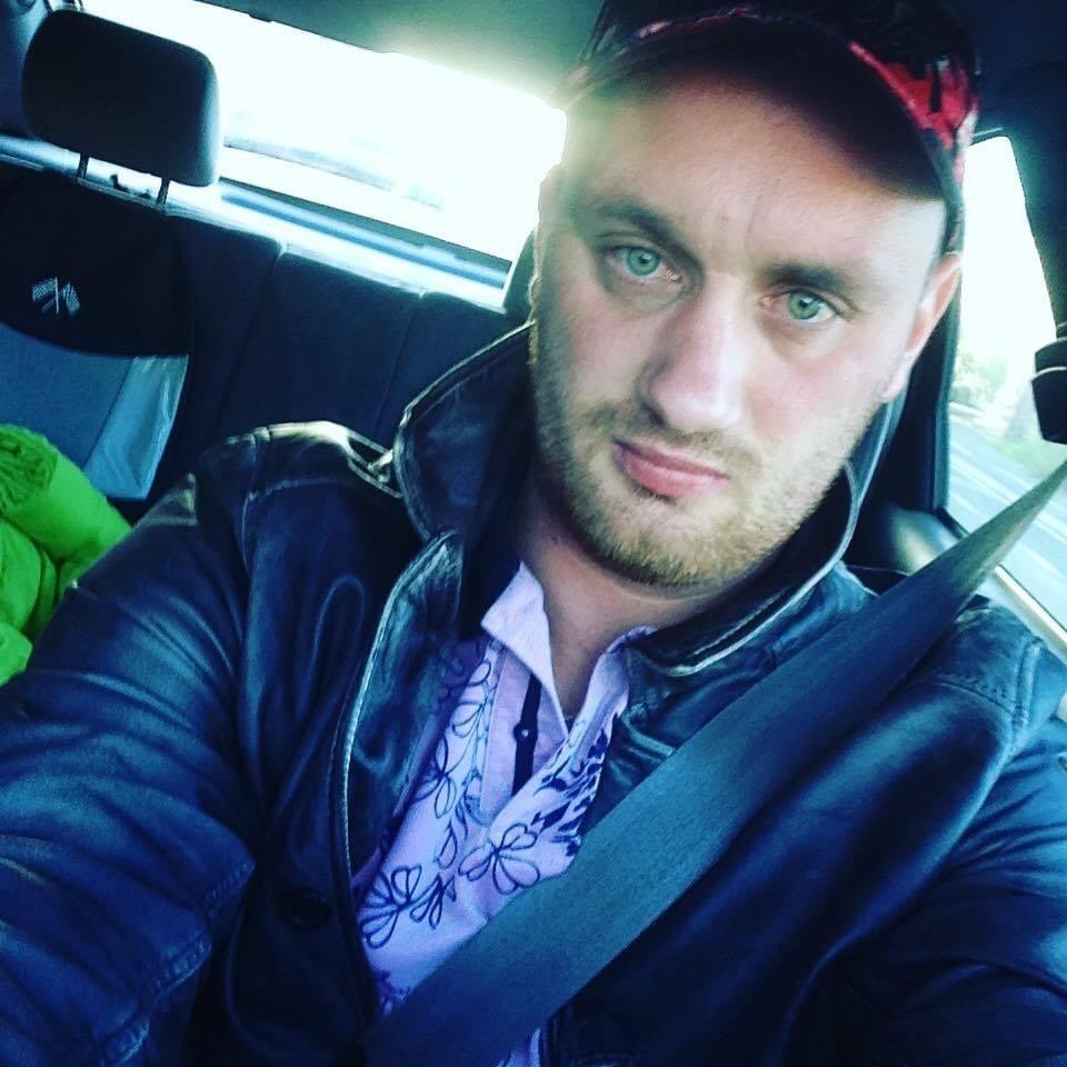 Profil de Nemanja, 40 ans, Gay Suisse à Sent