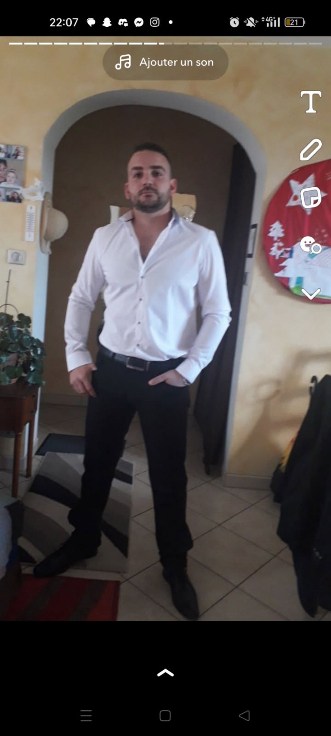 Profil de Taufik, 34 ans, Gay Suisse à Chaumont