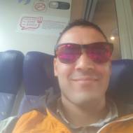 Profil de Nassib, 33 ans, Gay Suisse à Vulpera