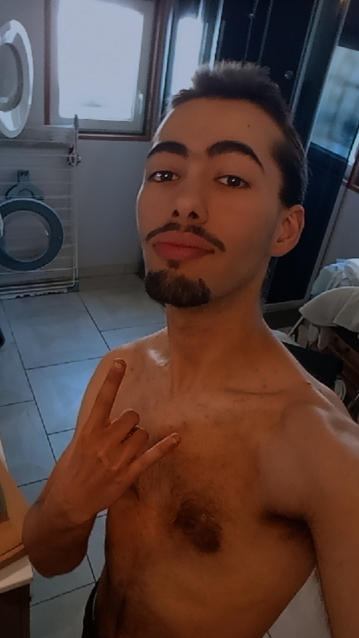 Profil de Jauffret, 22 ans, Gay Suisse à Künten
