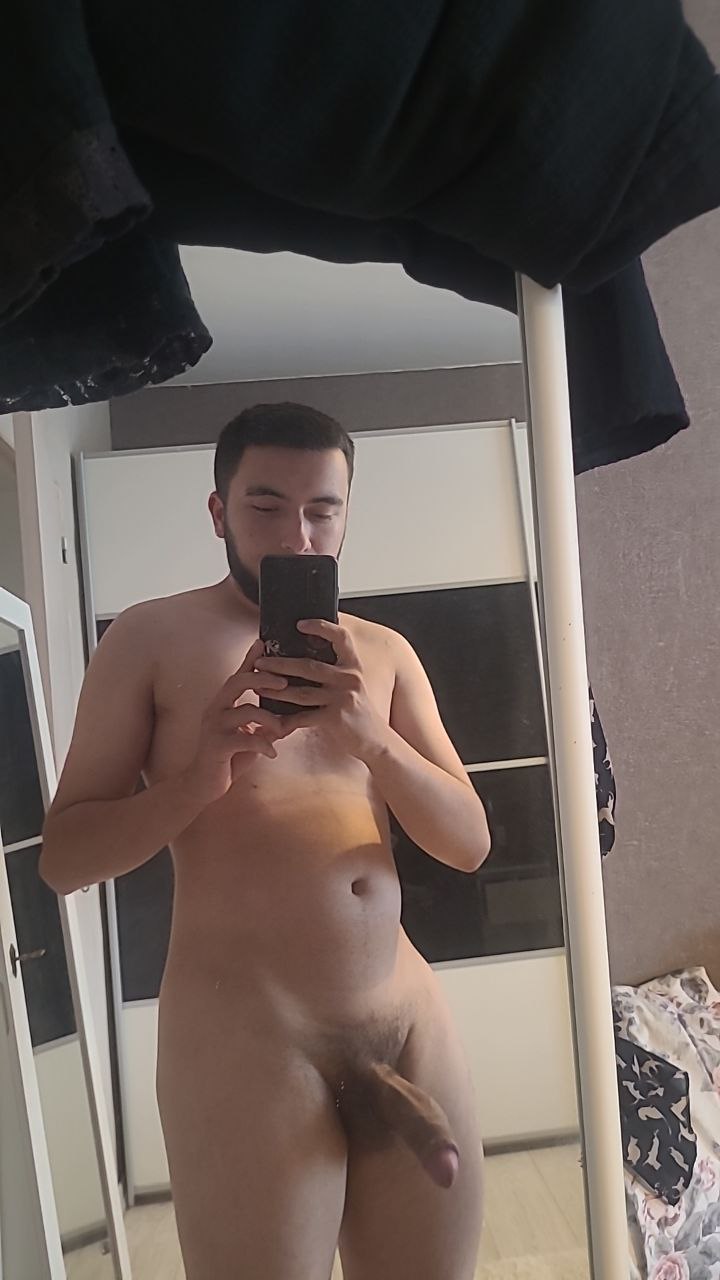 Profil de Abdelsamad, 21 ans, Gay Suisse à Chaumont
