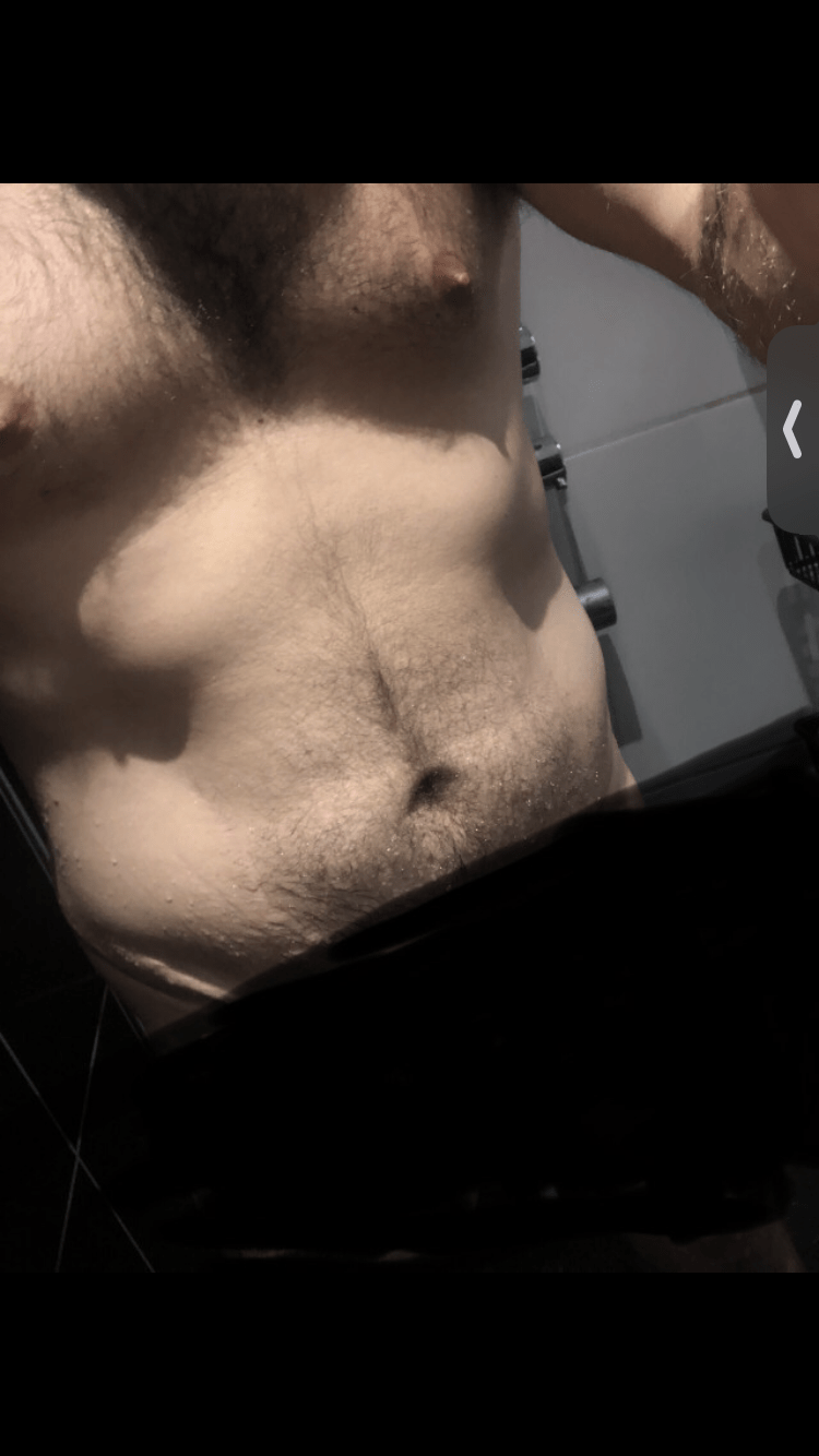 Profil de Clarens, 31 ans, Gay Suisse à Vuiteboeuf