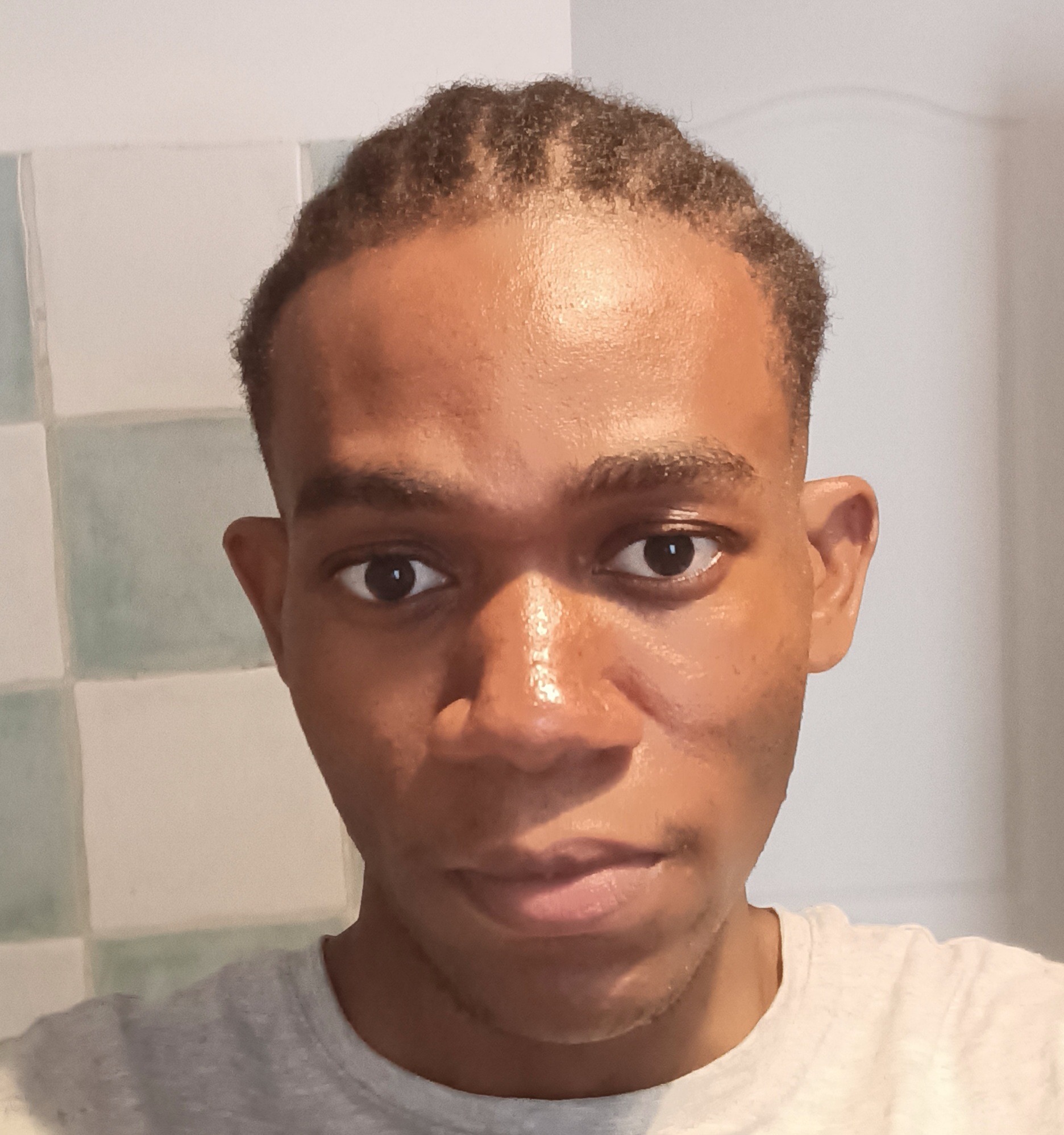 Profil de Ny, 24 ans, Gay Suisse à Ohmstal