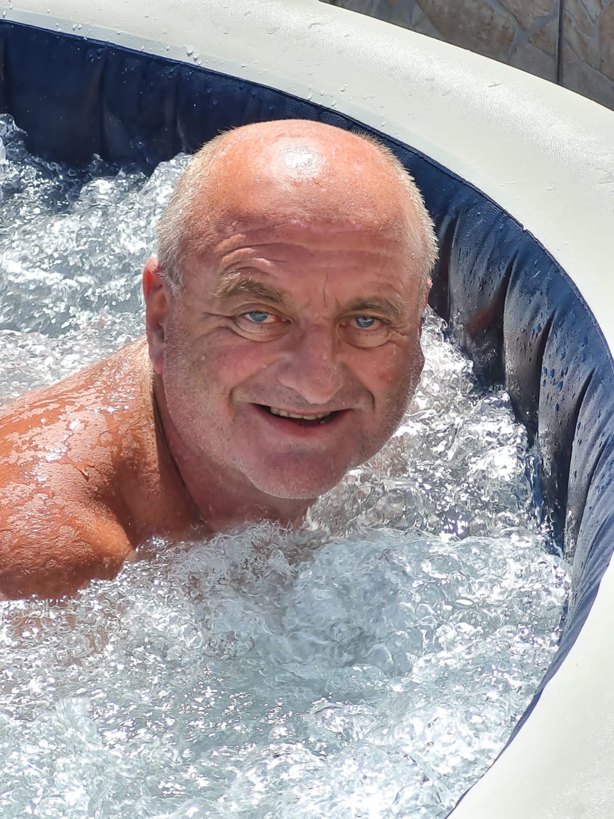 Profil de Fernandez, 55 ans, Gay Suisse à Halten