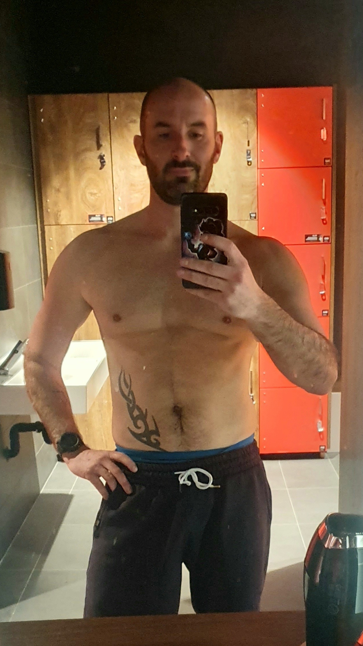 Profil de Jany, 39 ans, Gay Suisse à Montévraz