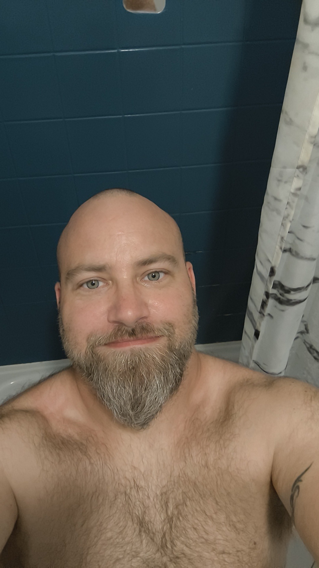 Profil de Mica, 43 ans, Gay Suisse à Malans GR