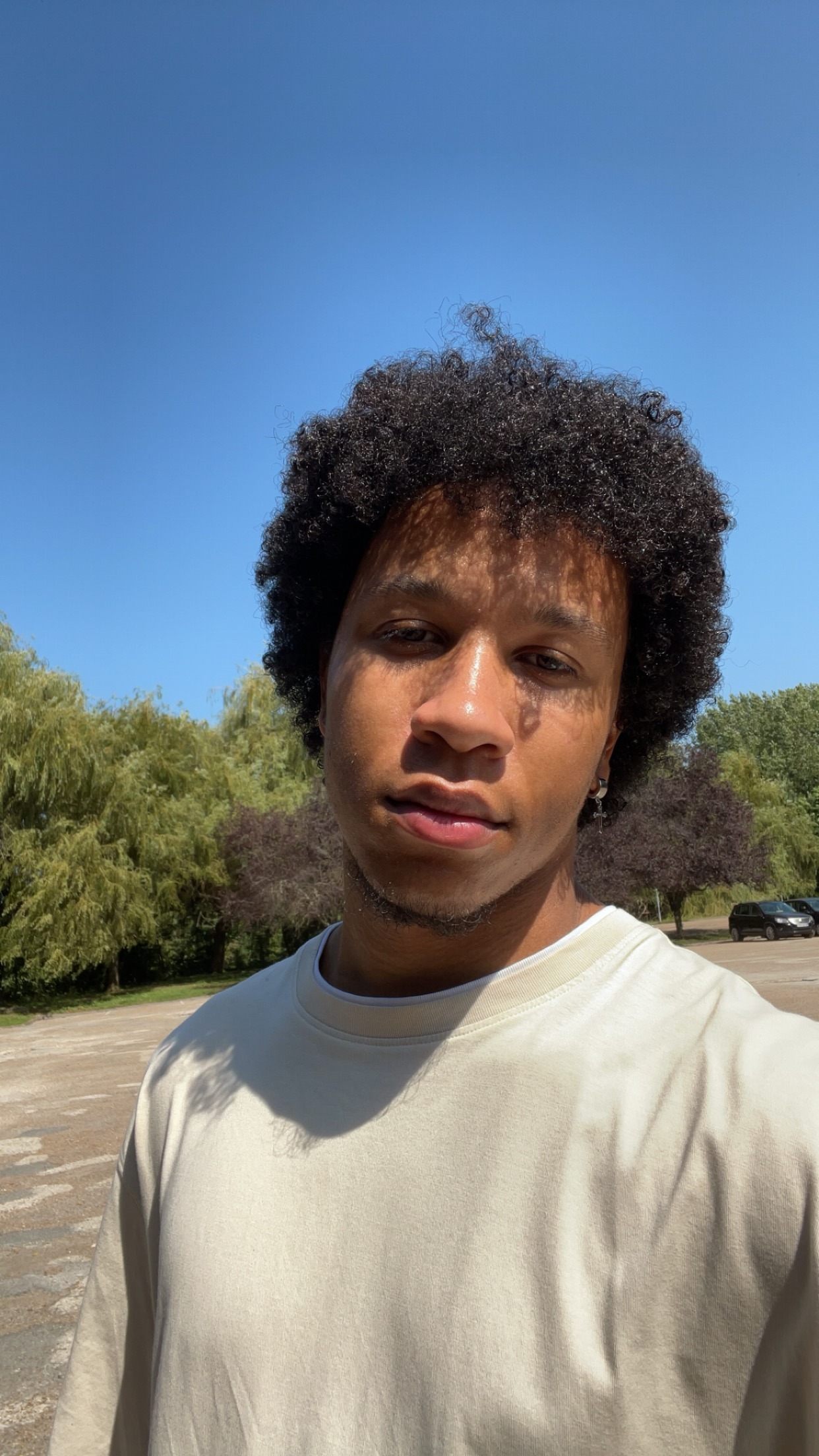 Profil de Paul, 19 ans, Gay Suisse à Milken