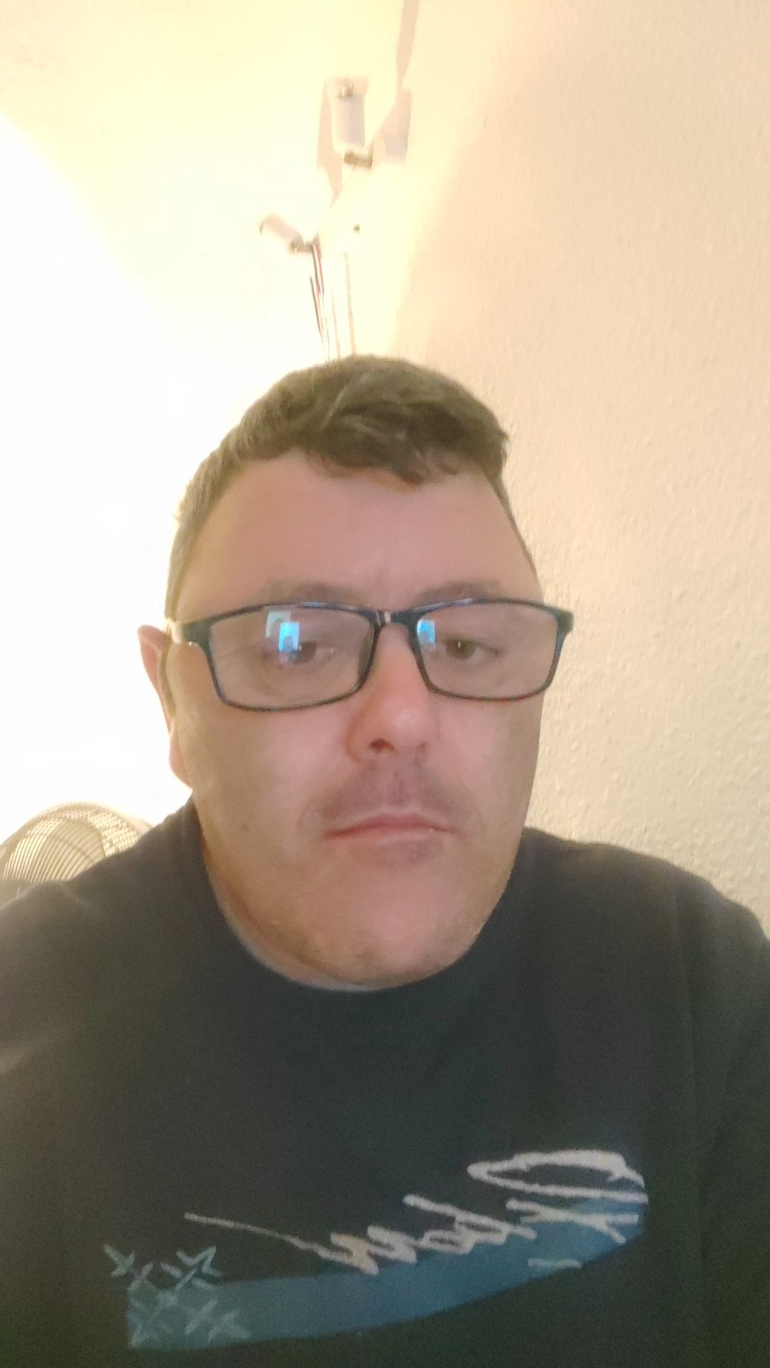 Profil de Haouari, 50 ans, Gay Suisse à Libingen