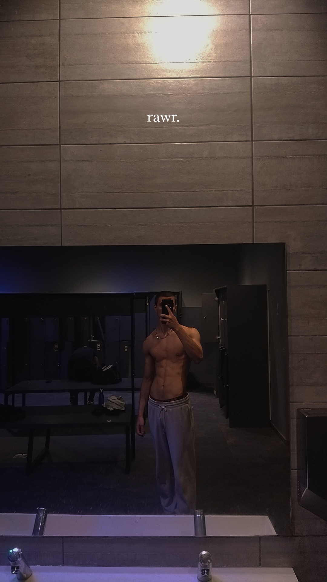 Profil de Sainte-rose, 19 ans, Gay Suisse à Schwanden GL