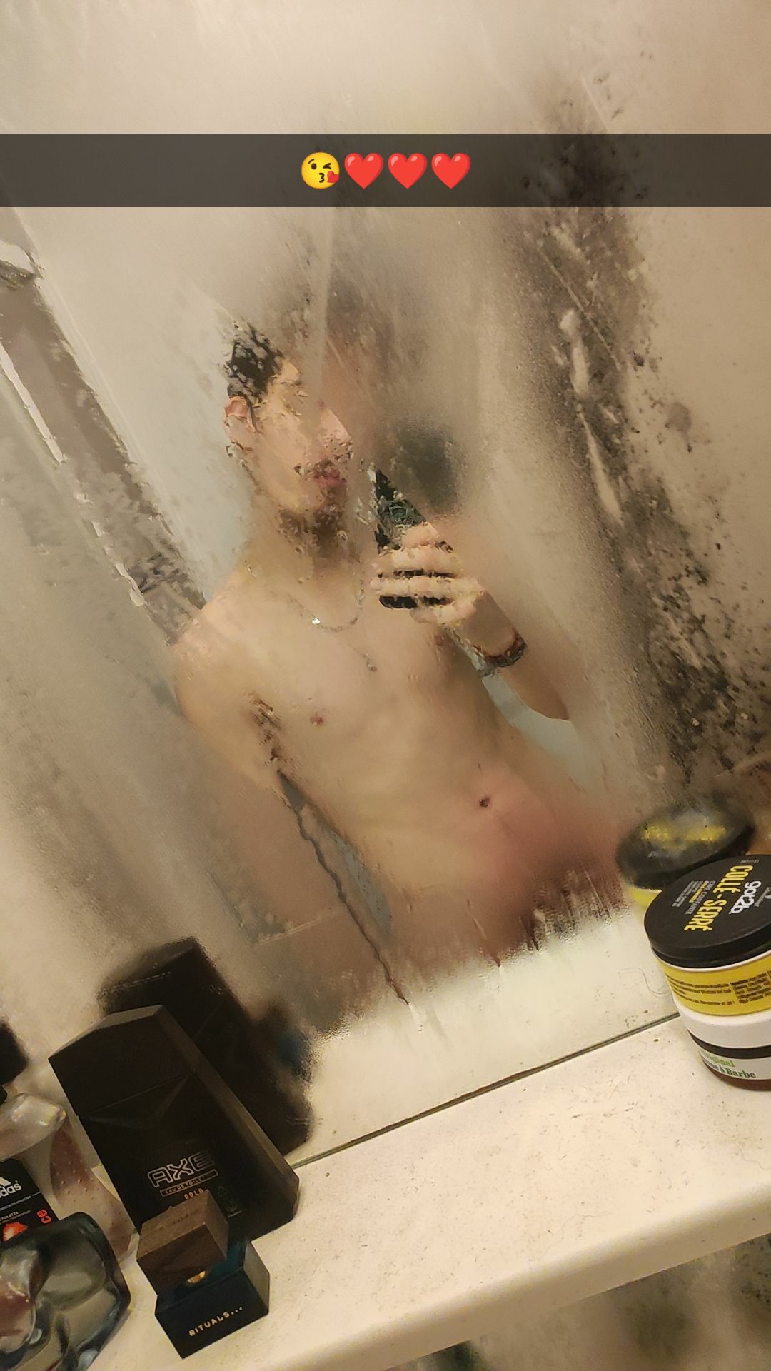 Profil de Yecine, 27 ans, Gay Suisse à Villars-Mendraz