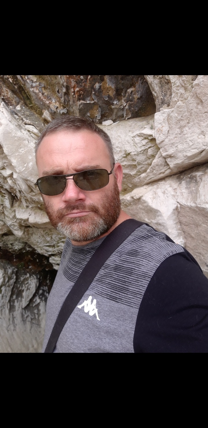 Profil de Walker, 48 ans, Gay Suisse à Putz