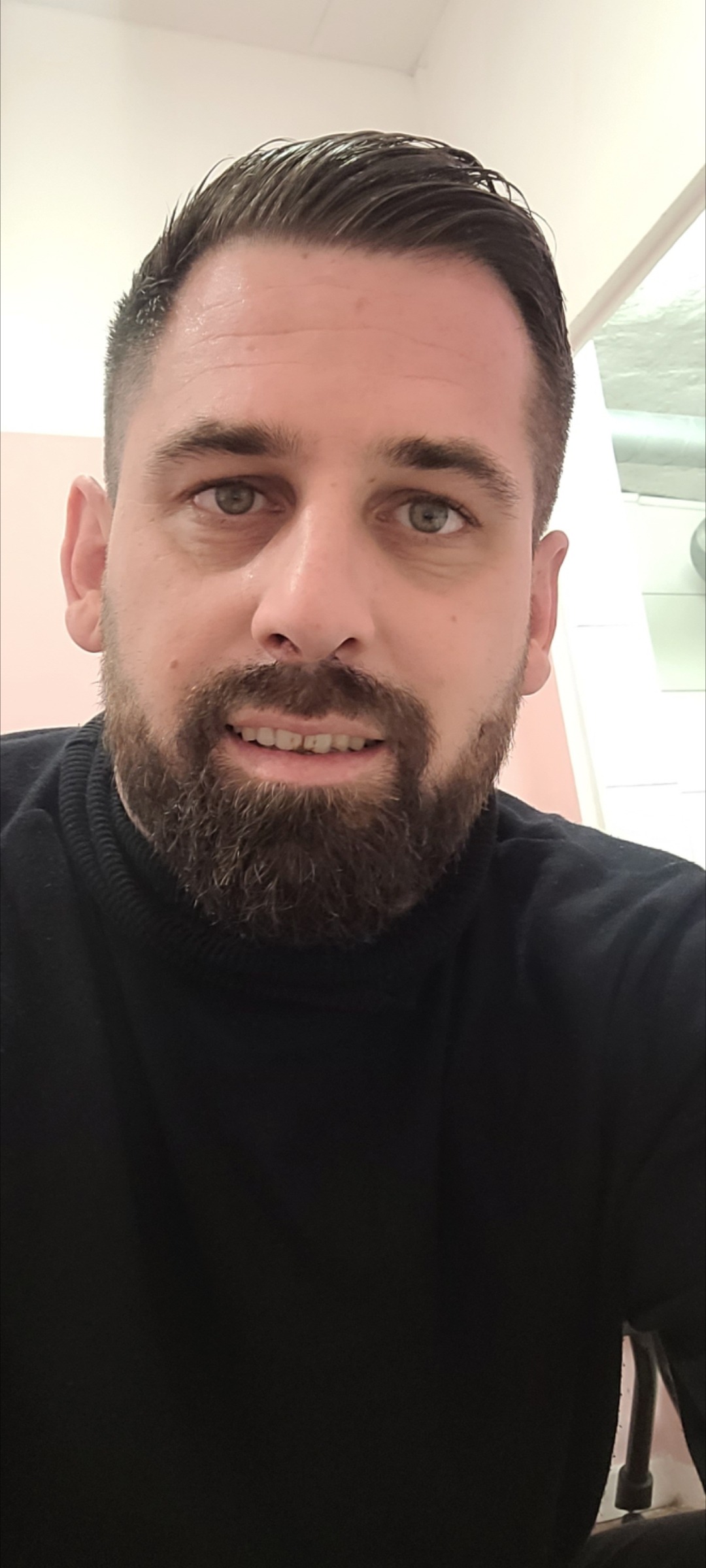 Profil de Octavian, 37 ans, Gay Suisse à Happerswil
