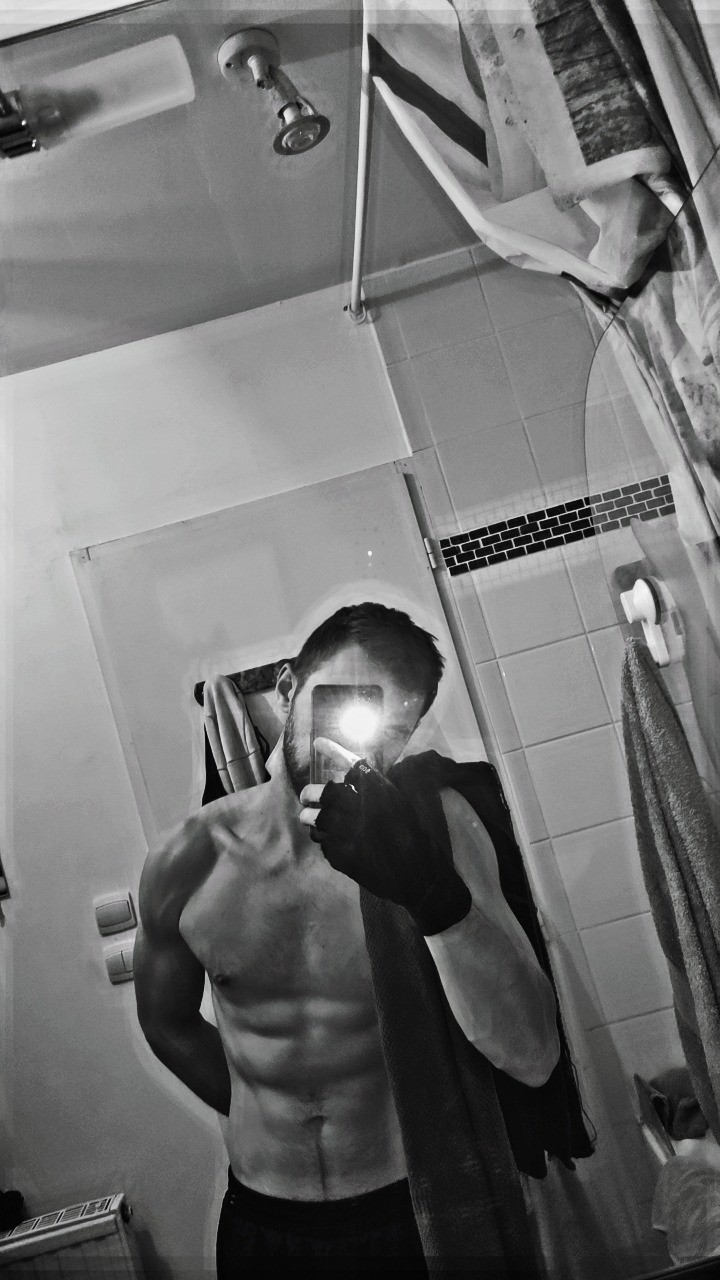 Profil de Jilali, 29 ans, Gay Suisse à Prosito