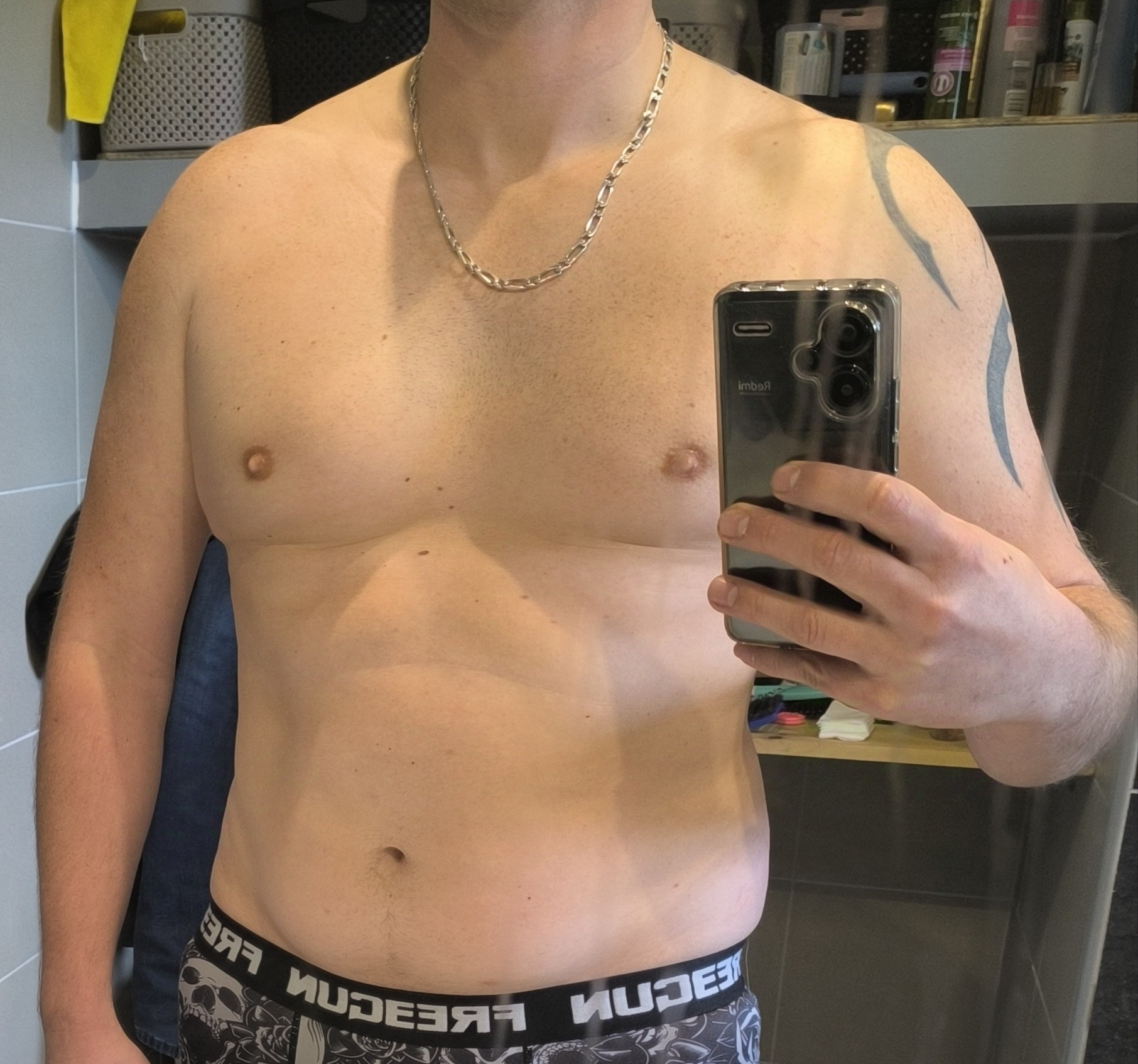 Profil de Ouaheb, 38 ans, Gay Suisse à Binn