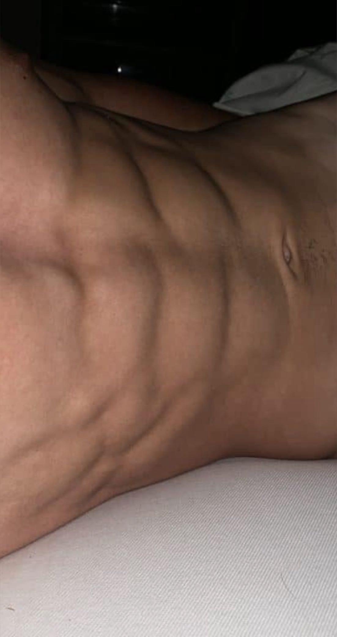 Profil de Leni, 25 ans, Gay Suisse à Schachen b. Reute