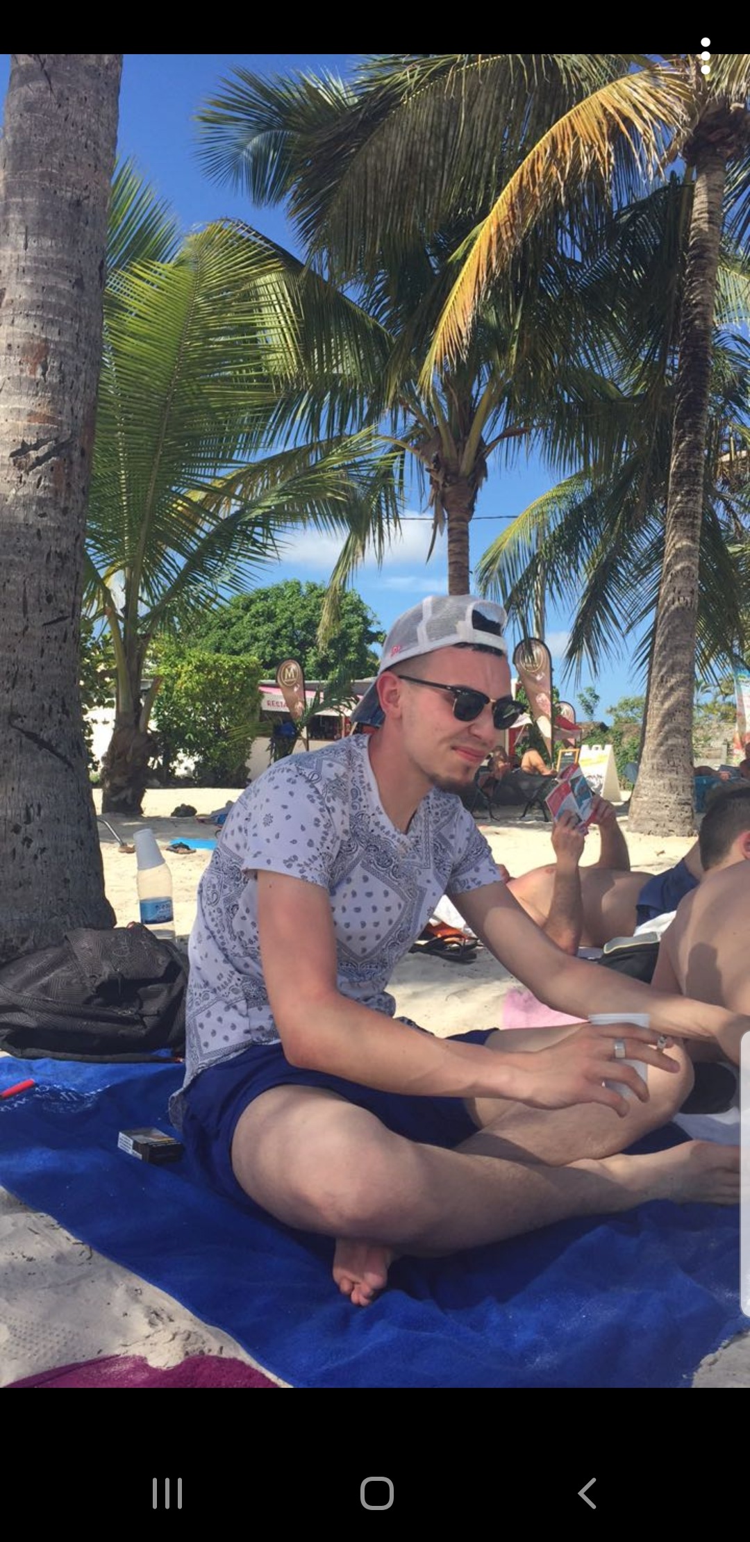 Profil de Nouri, 29 ans, Gay Suisse à Birmensdorf ZH