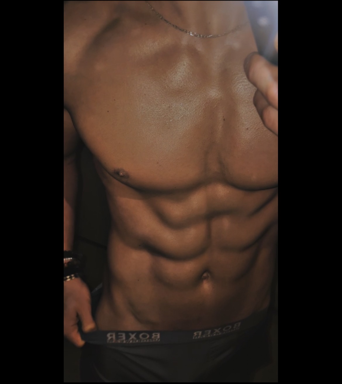 Profil de Rosaire, 24 ans, Gay Suisse à Sonvilier