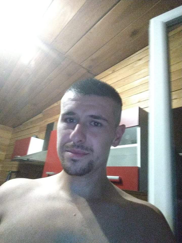 Profil de Mouaz, 33 ans, Gay Suisse à Niederscherli