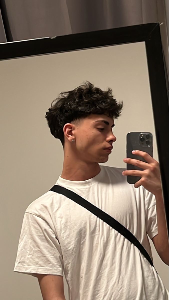 Profil de Soltan, 20 ans, Gay Suisse à Ausserberg