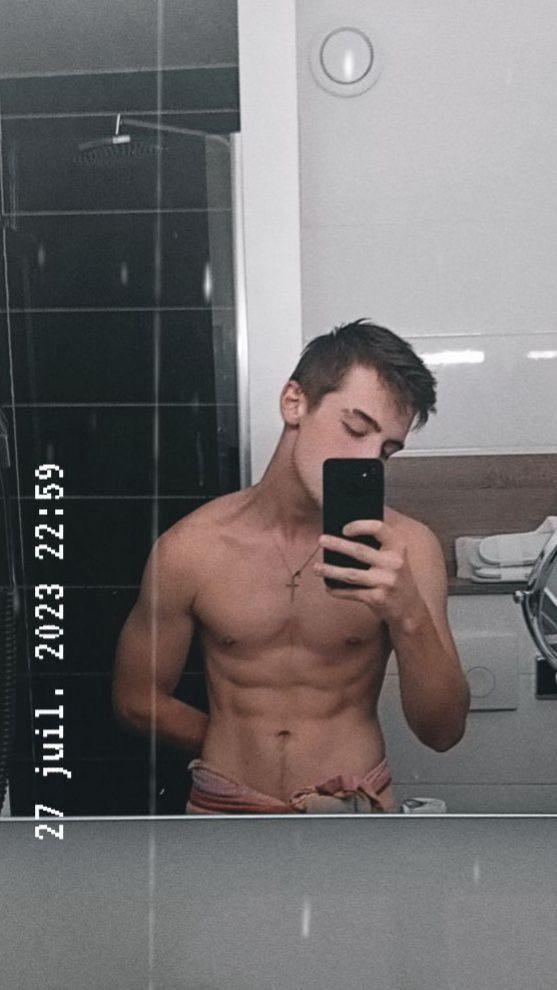 Profil de Mailey, 20 ans, Gay Suisse à Sissach