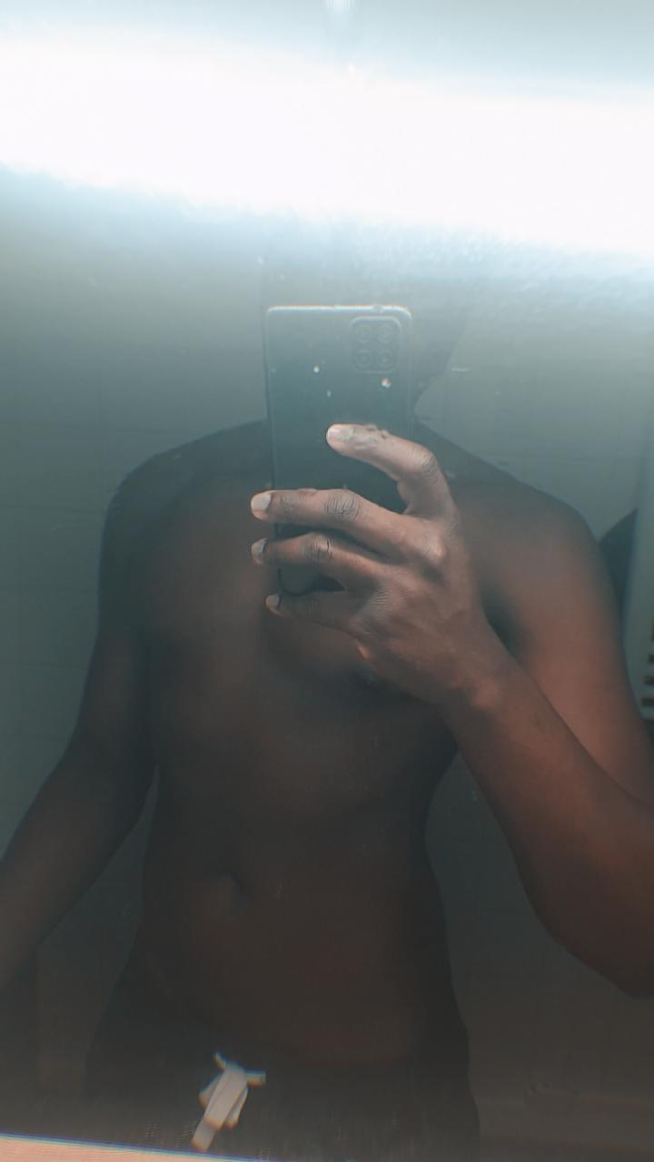Profil de Hafide, 20 ans, Gay Suisse à Villariaz