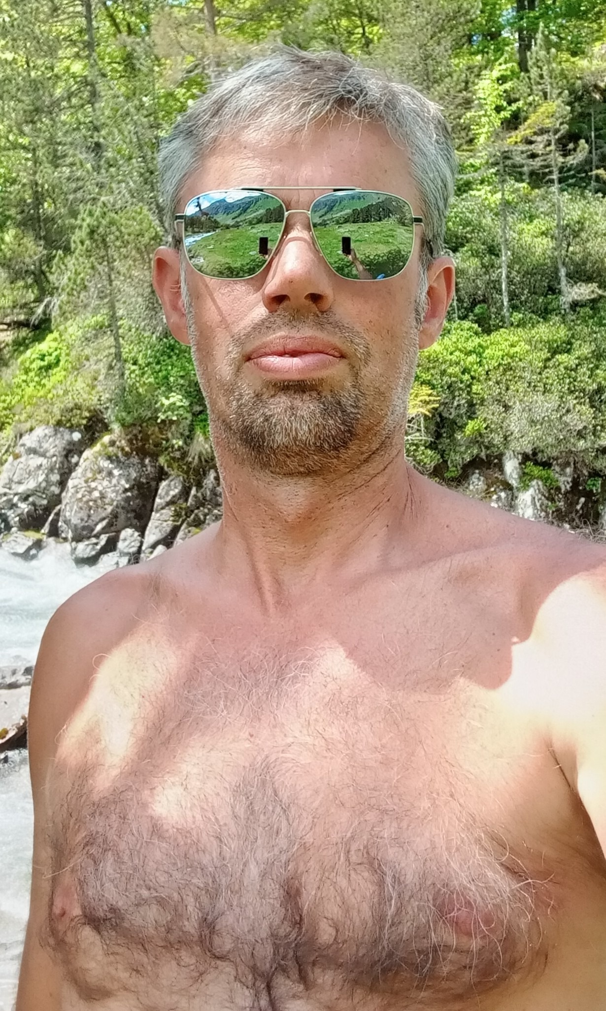 Profil de Ybrahima, 54 ans, Gay Suisse à Glion