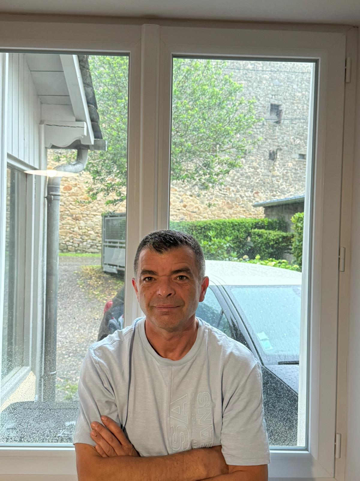 Profil de Lindo, 48 ans, Gay Suisse à Zimmerwald